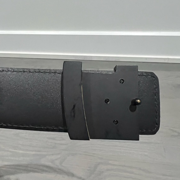 LV INITIALES BELT - Picture 5 of 13